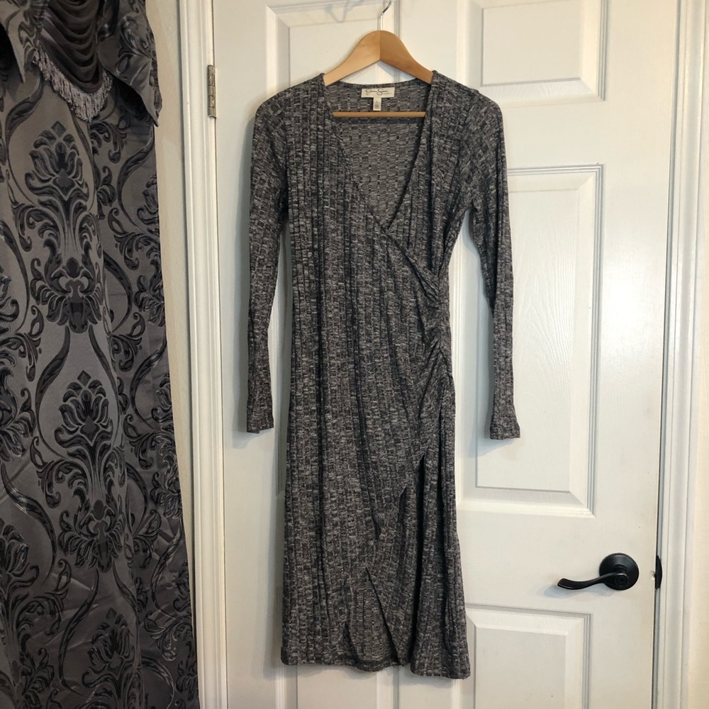 Jessica Simpson Small Midi Maternity Sweater Dress Gray